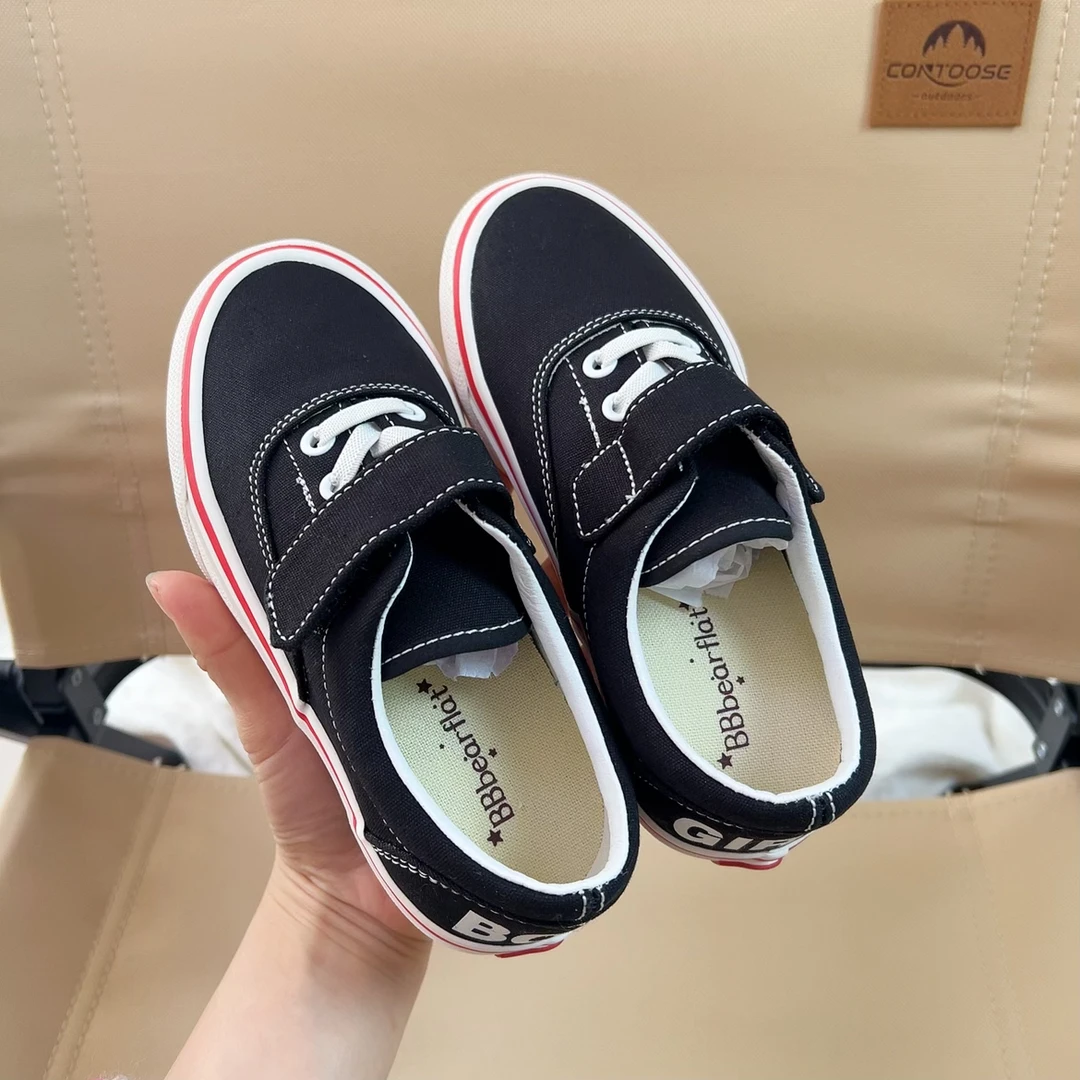 时代狂奔中大童男女童高品质经典黑色低帮帆布鞋