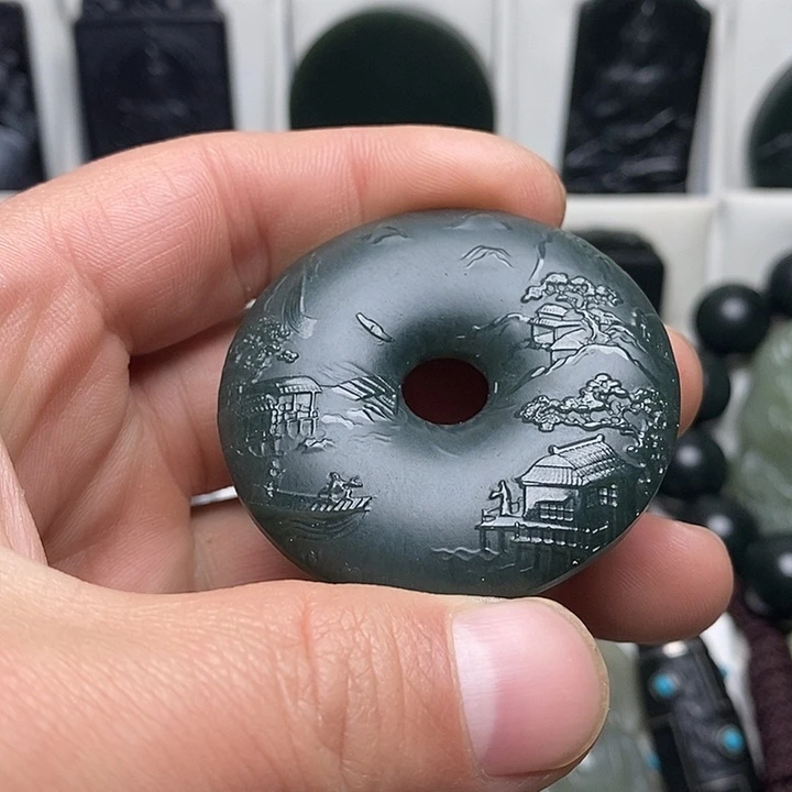 和田玉（青玉）未镶嵌颈饰