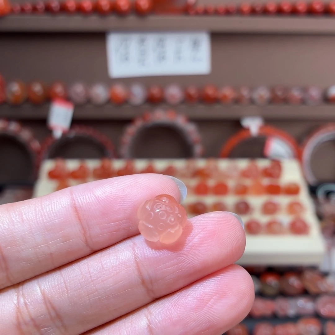 未镶嵌川料南红玛瑙莲花籽