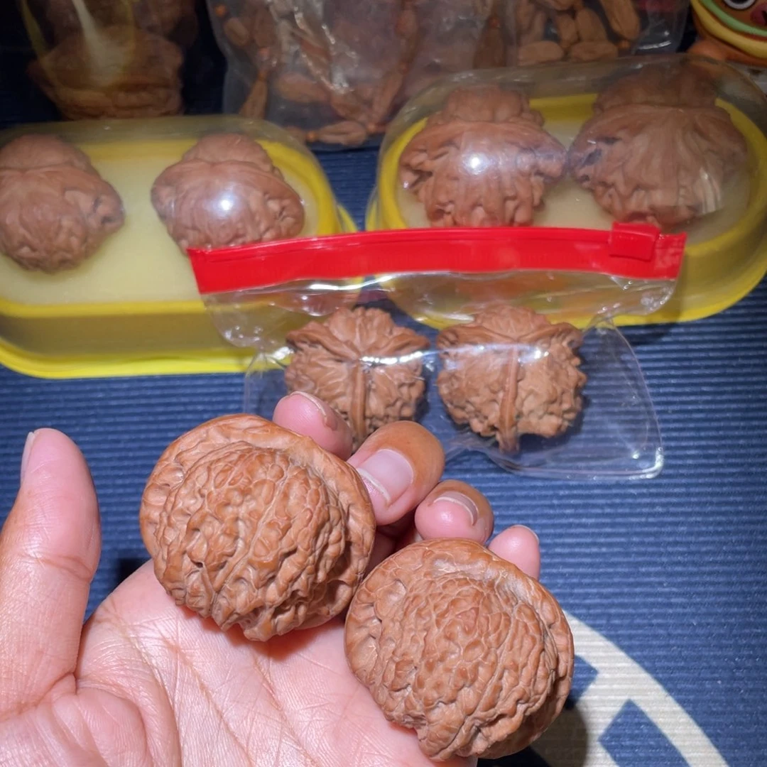 吊坠文玩核桃血麒麟42