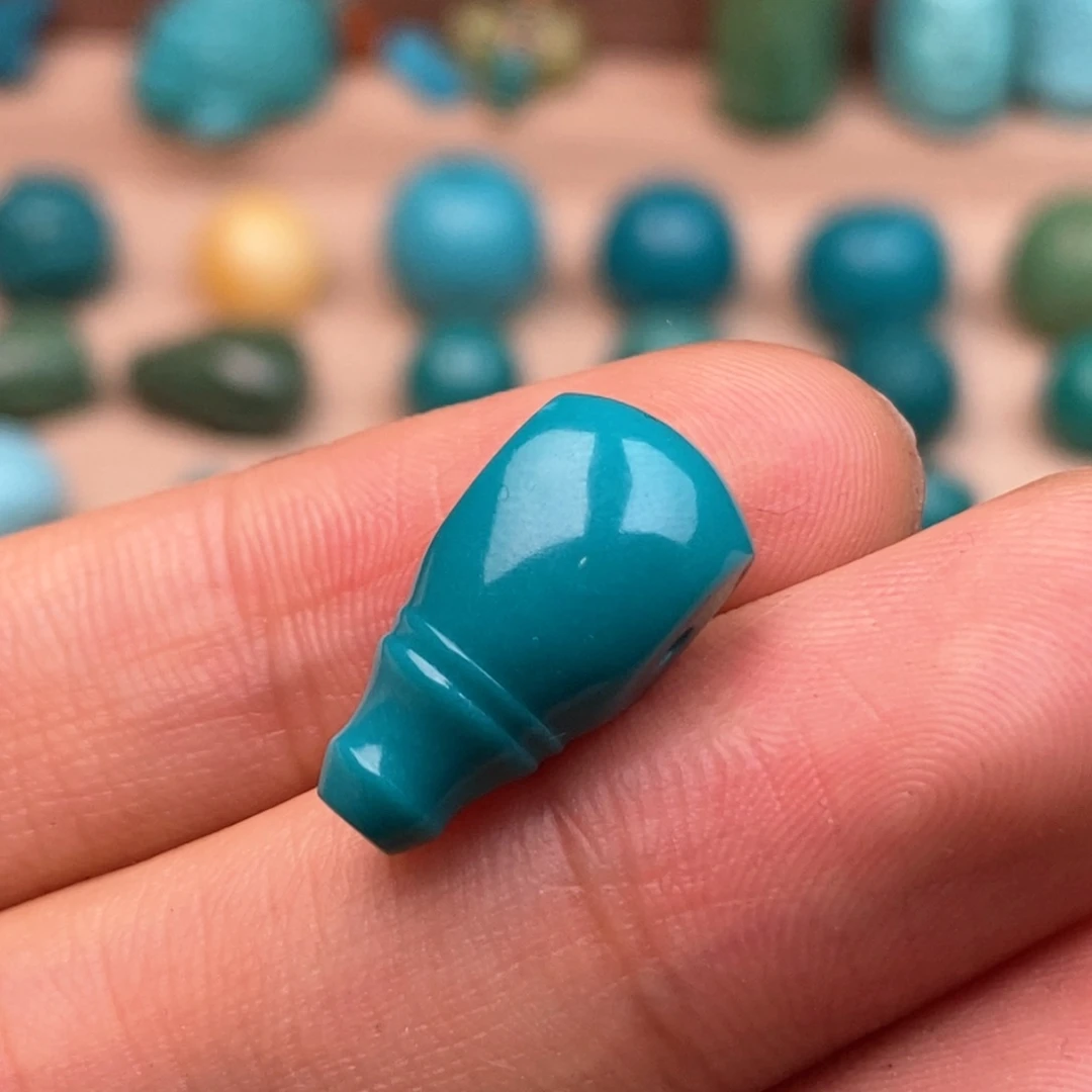 绿松石未镶嵌配饰