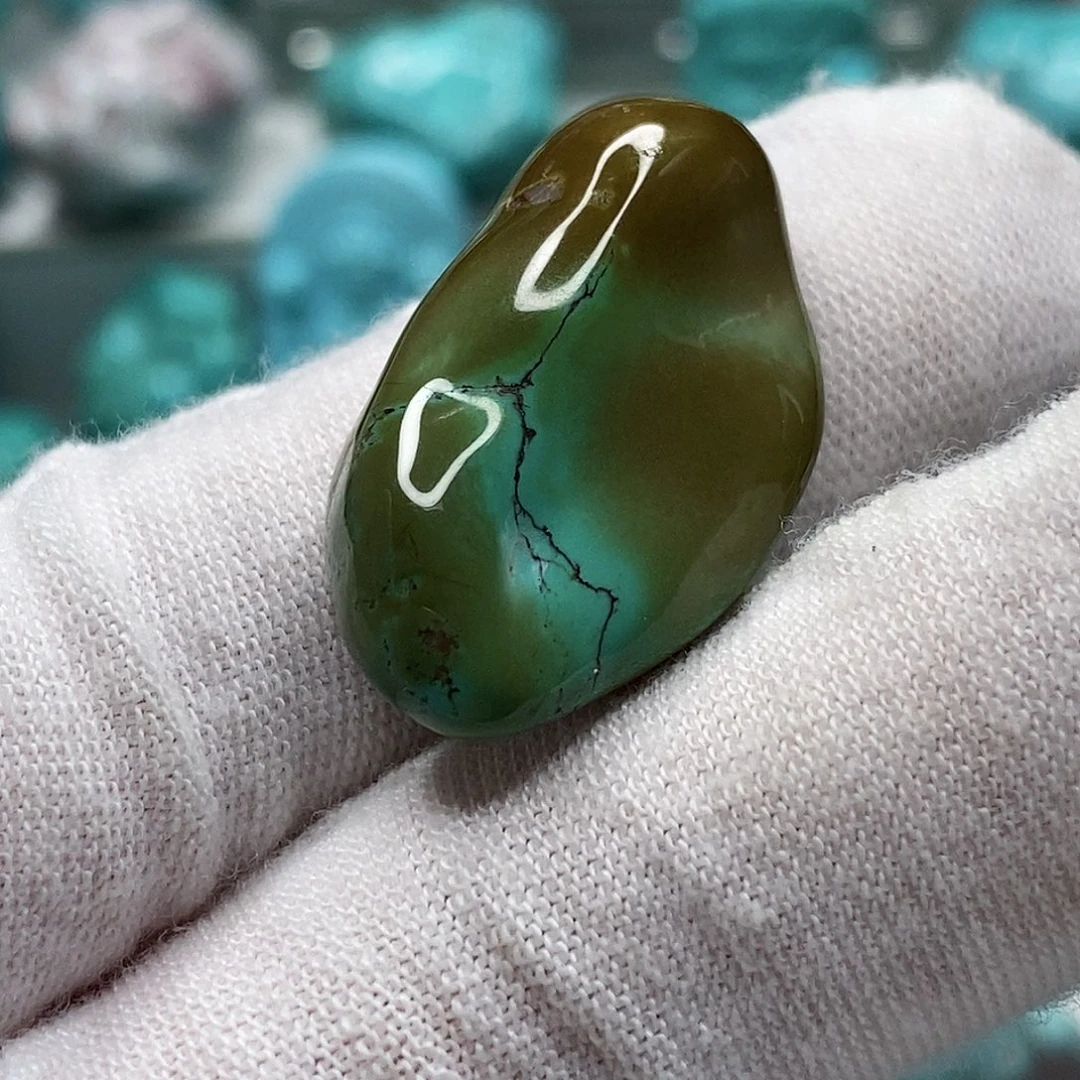 绿松石未镶嵌天然原矿地大质检