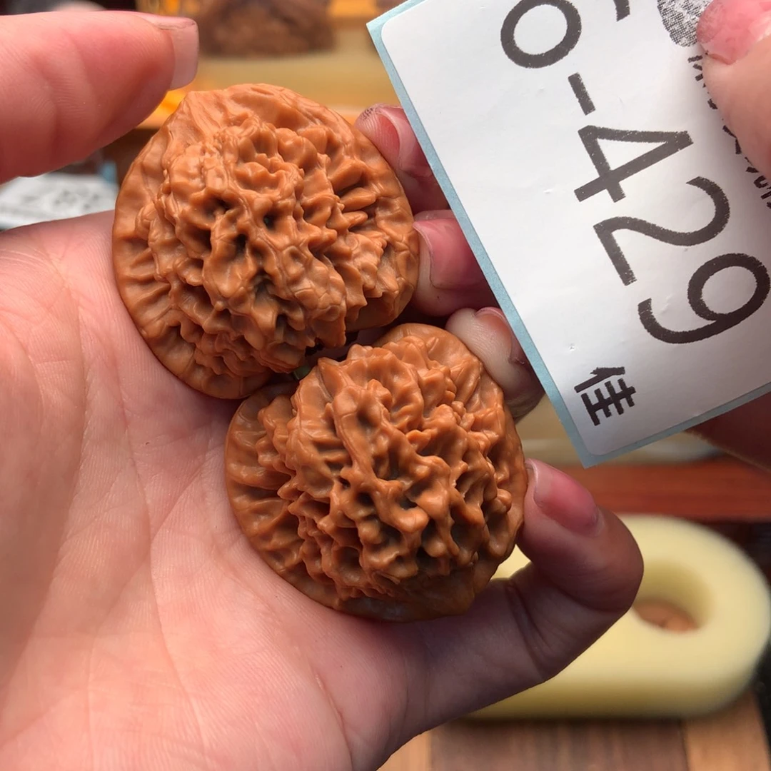 文玩核桃把件36秦闷