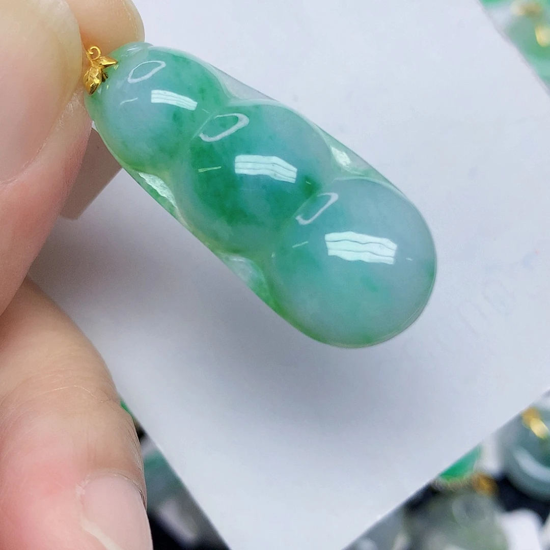 翡翠18K金镶嵌颈饰367898