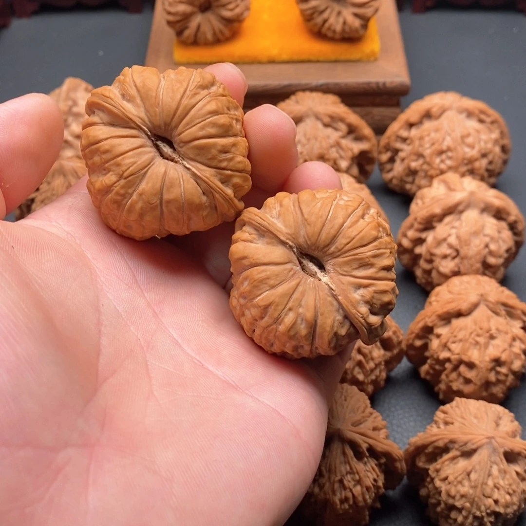 手串/手链核桃卡姿兰底南瓜墩44全品