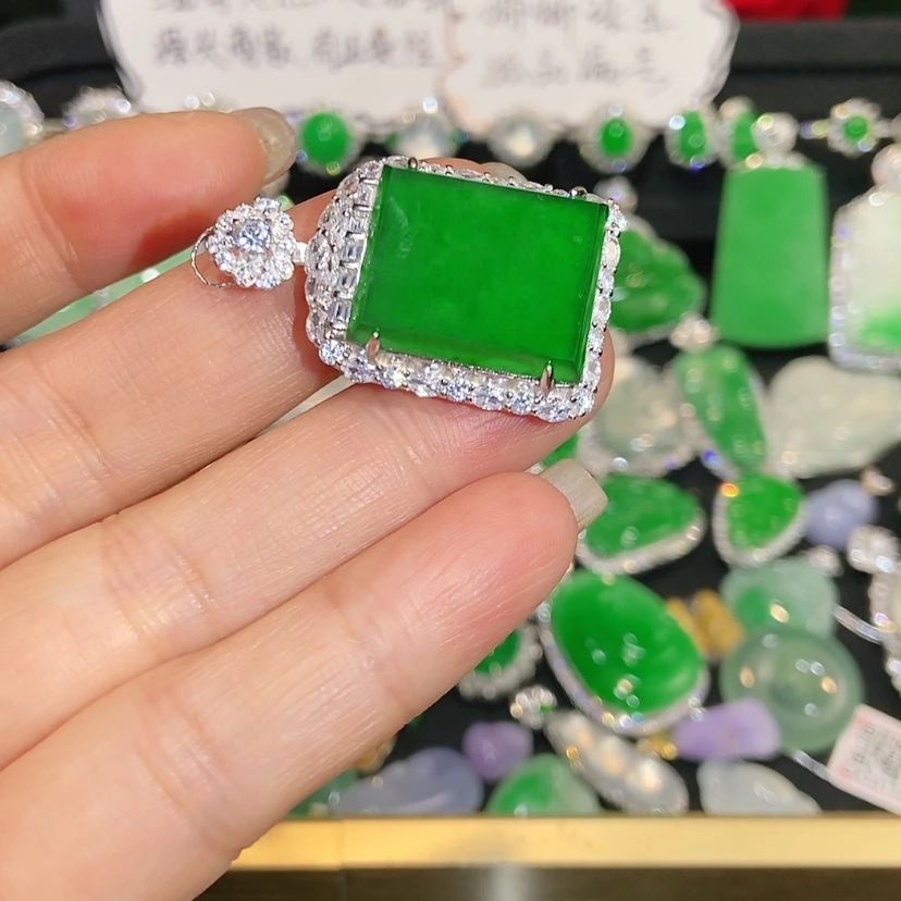 【闪购商品】颈饰未镶嵌翡翠天然翡翠