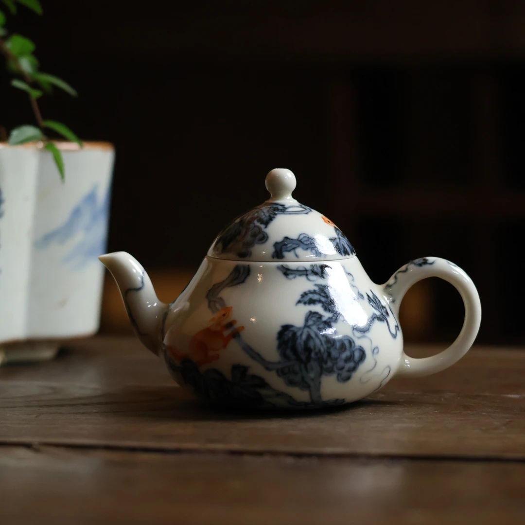 斋居 葡萄松鼠-聖甫-矮梨壶-90CC（聖甫0008）