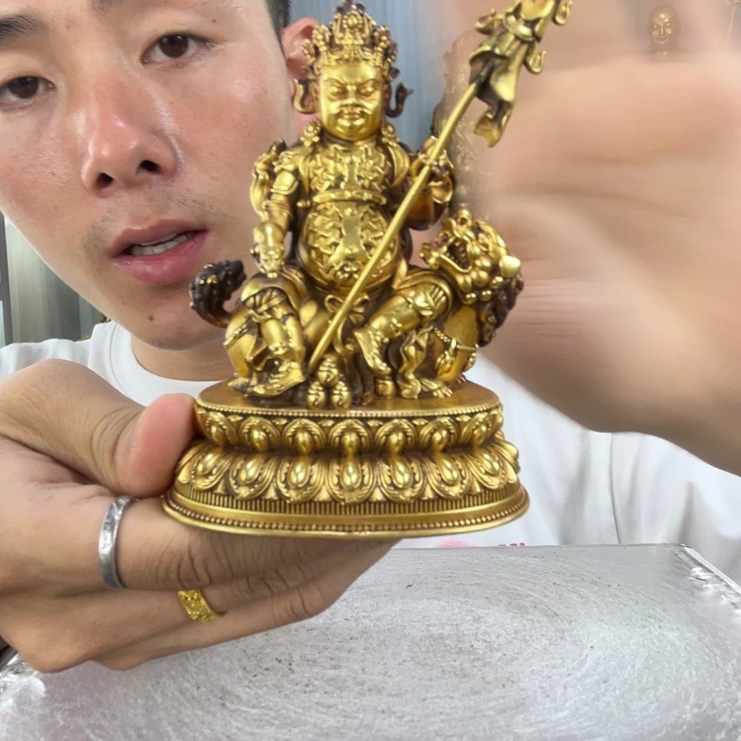 静***心佛像等文物的保护工作也