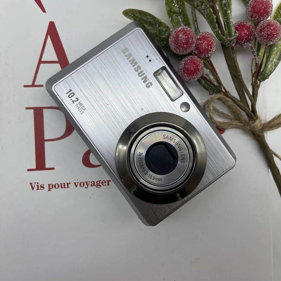 95新 Samsung/三星 ES55 1020万像素 3倍光学变焦（no退no换）
