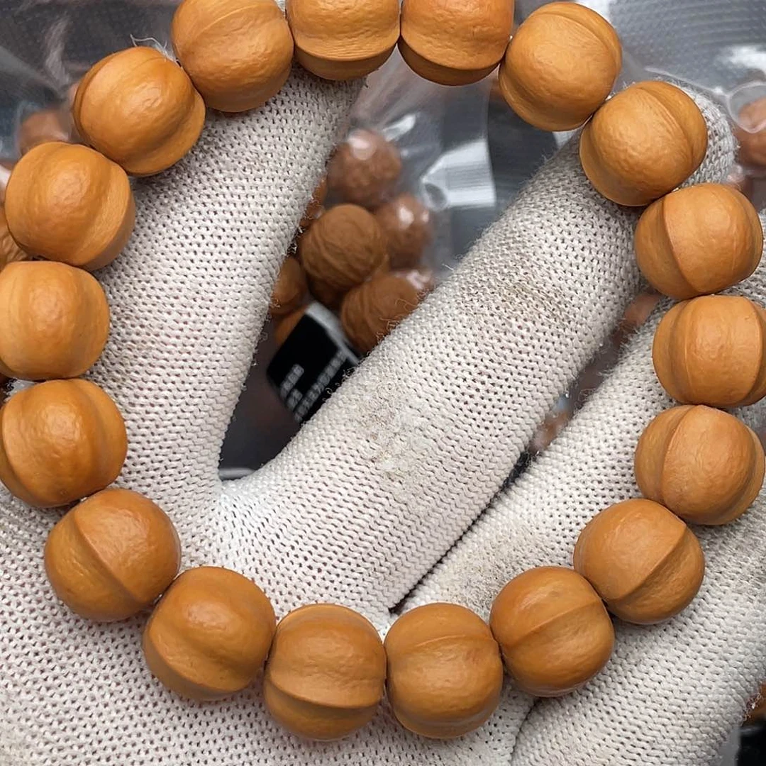 手串猴头核桃微瑕鲨鱼