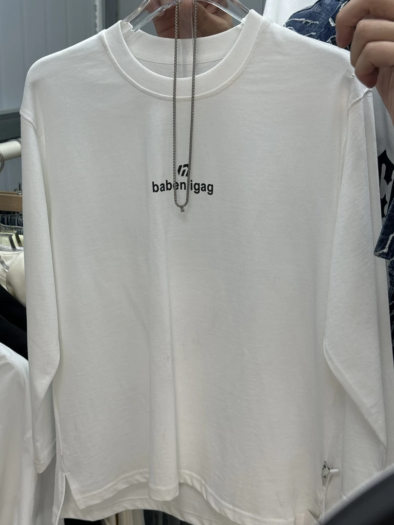 衣公馆打底白T舒适透气1号