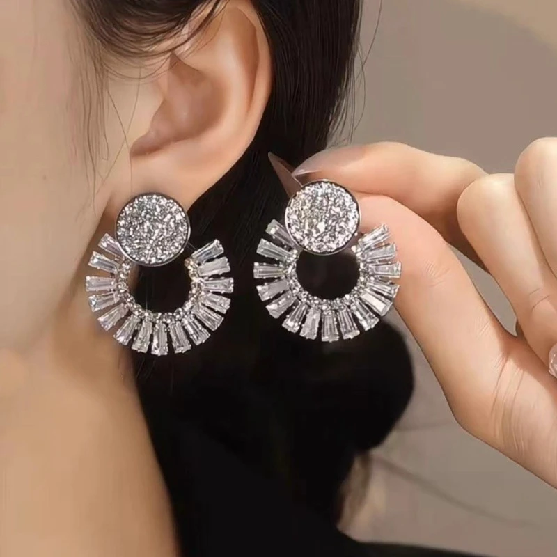 铜合金耳饰 超闪锆石镂空圆形圈圈耳环女大气满钻捕梦网耳钉耳饰