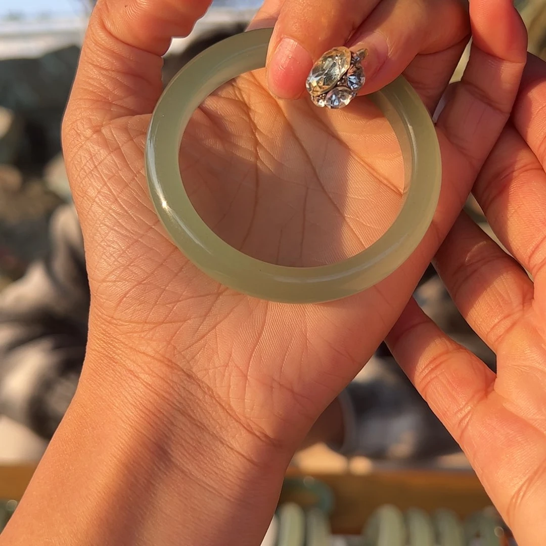 绿东陵冰晴水手镯