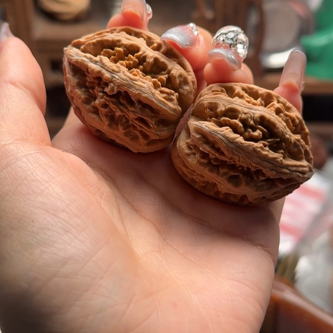 文玩核桃把件关东木子楸百核160花皮