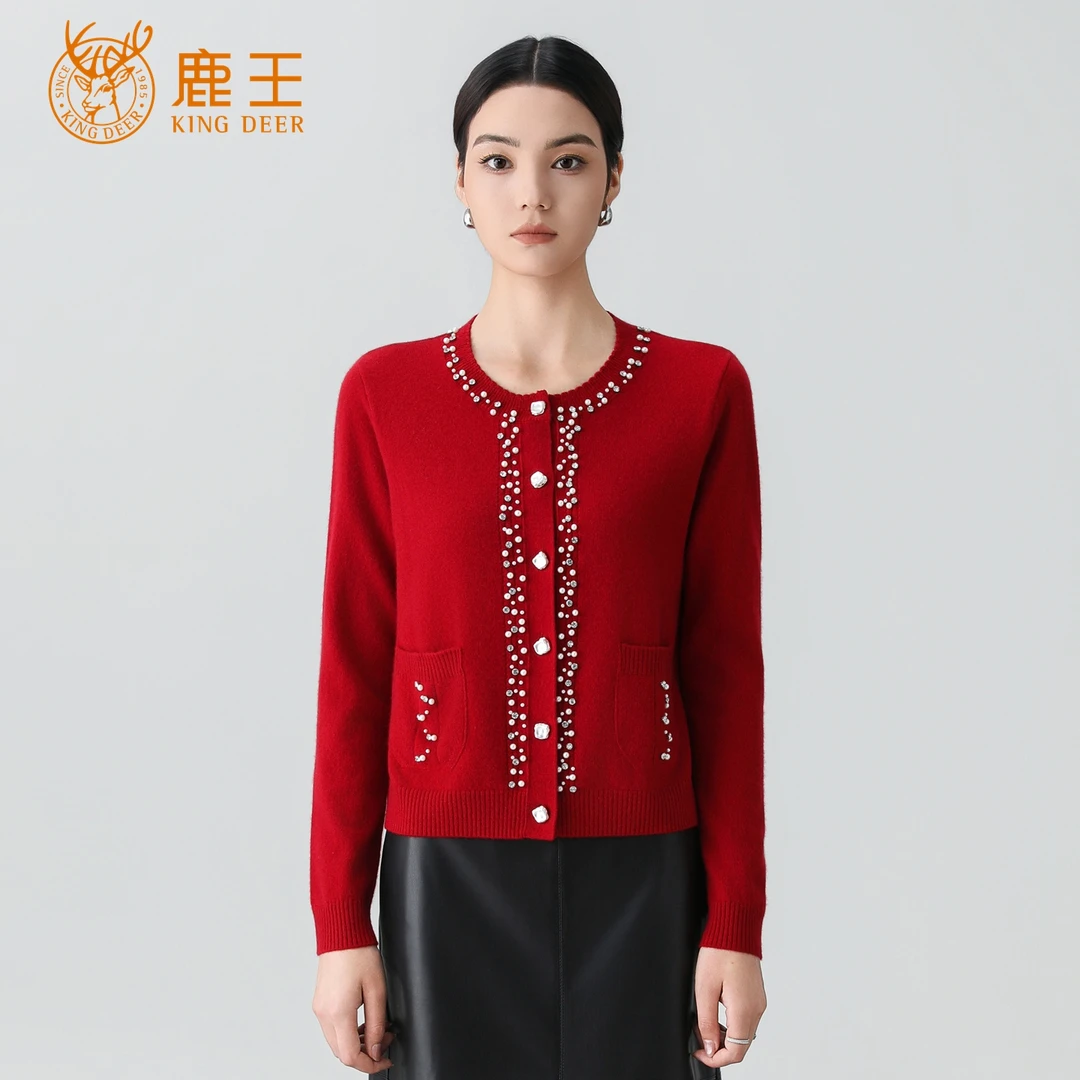 【设计师款】鹿王女圆领100山羊绒重工镶珠时尚开衫 RS806