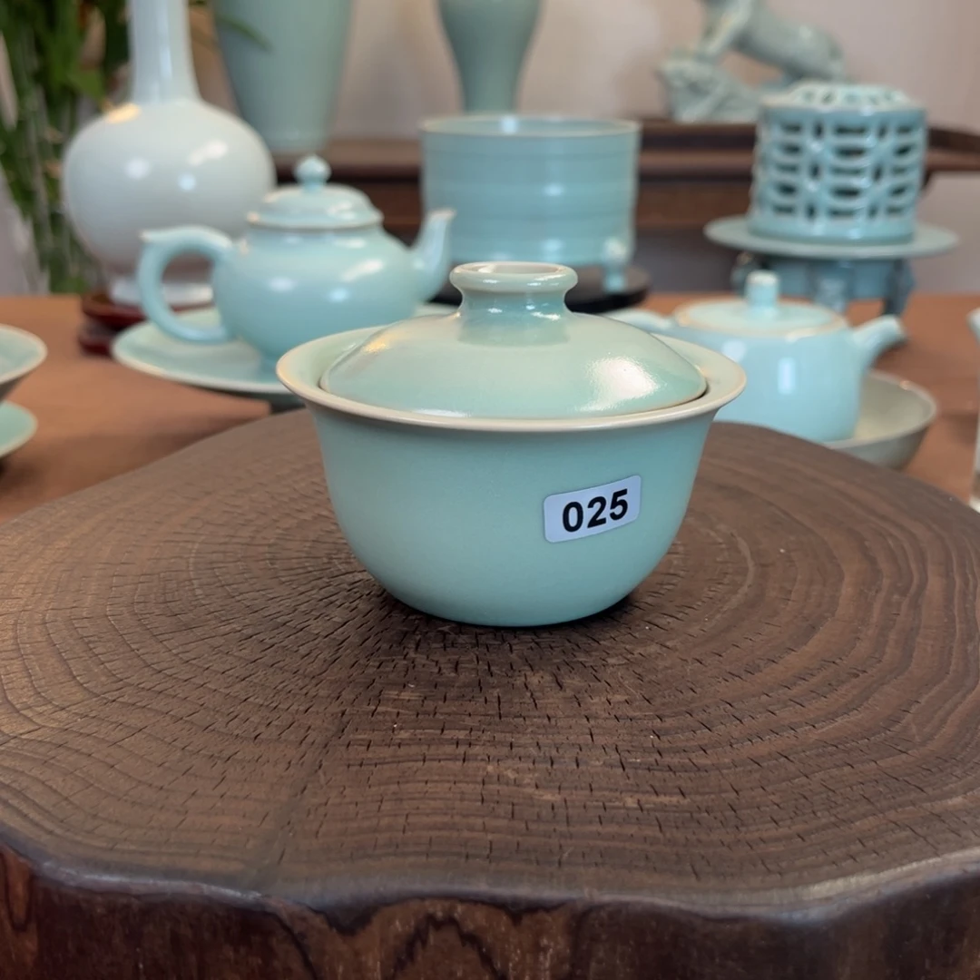 微瑕025原矿汝官窑作品