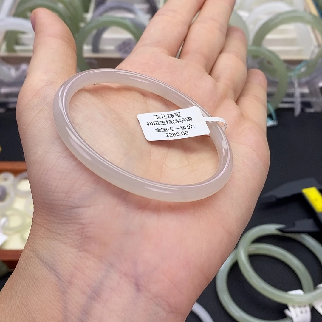 和田玉未镶嵌珠宝奇石56