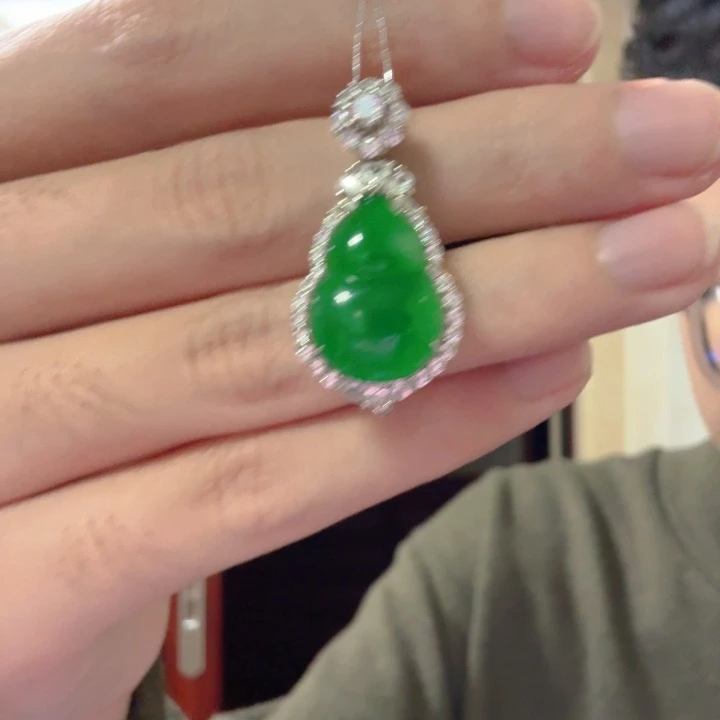 翡翠银S925镶嵌颈饰吊坠