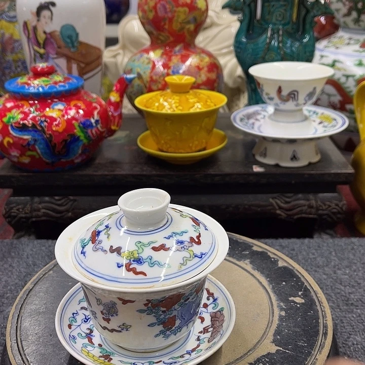 瓷器摆件工艺品有