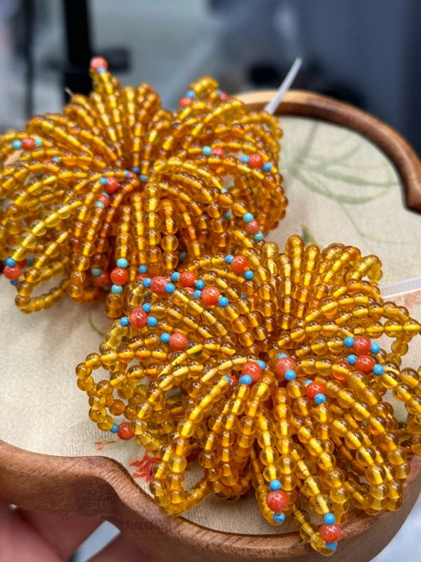 琥珀松松戒指 发货多样性 发其一