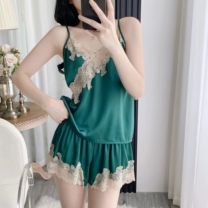 新款睡衣女夏季冰丝薄款蕾丝性感吊带短裤高级感纯欲风家居服套装