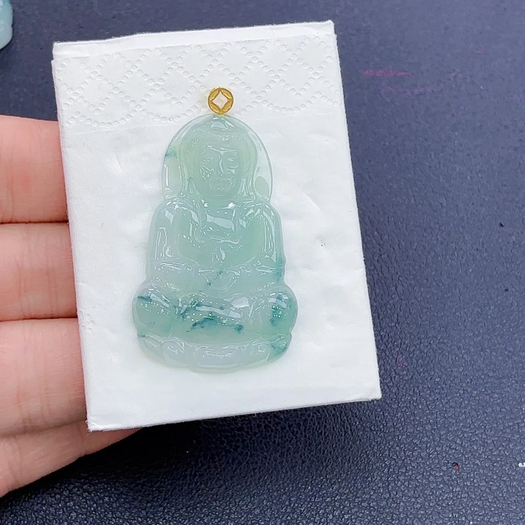 翡翠18K金镶嵌颈饰观音吊坠