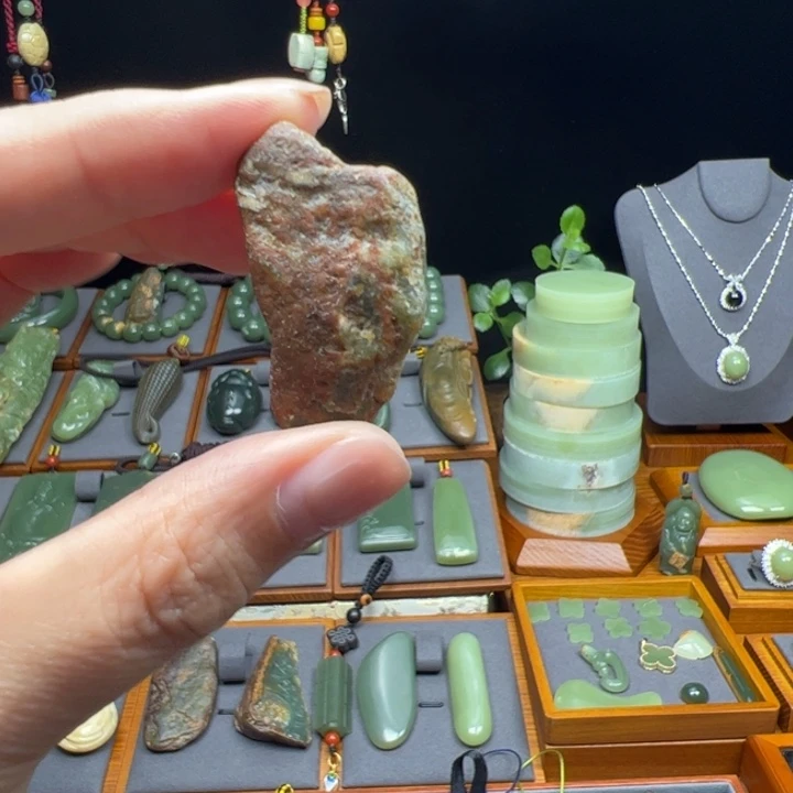 岫岩河磨玉（透闪石质玉）未镶嵌包链