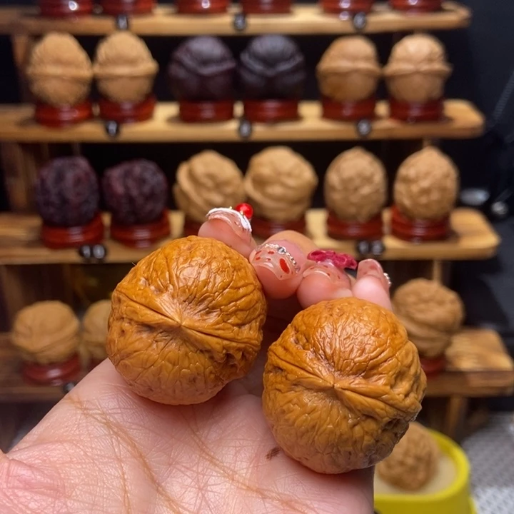 文玩核桃吊坠好*胖头陀1797