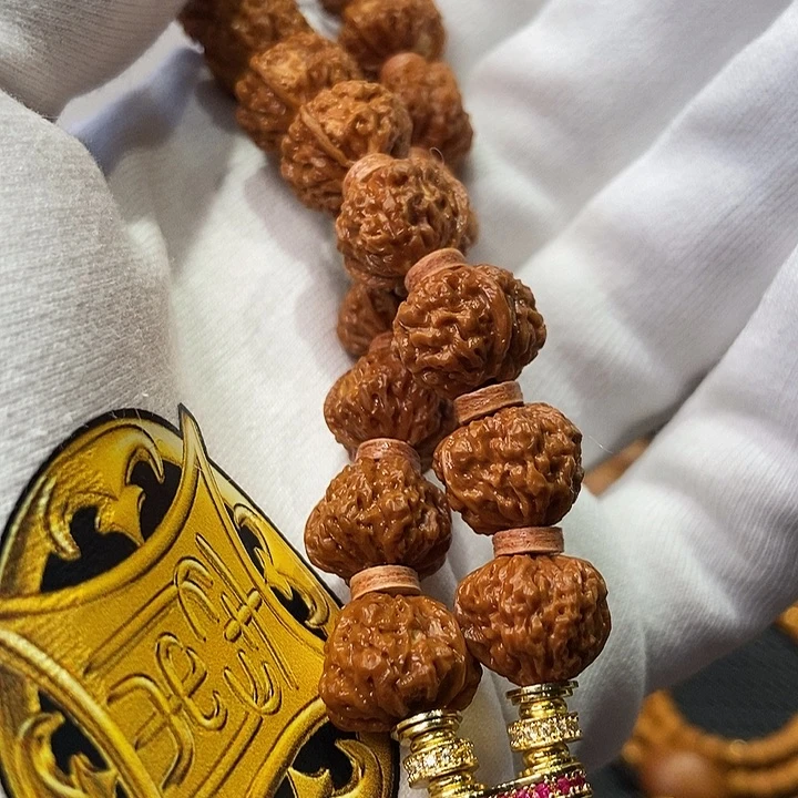 吊坠橄榄核v****a哈哈哈