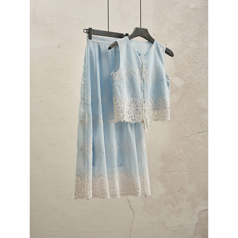 2025春季新中式温婉改良重工绣花衬衫搭配轻国风蕾丝半身裙两件套