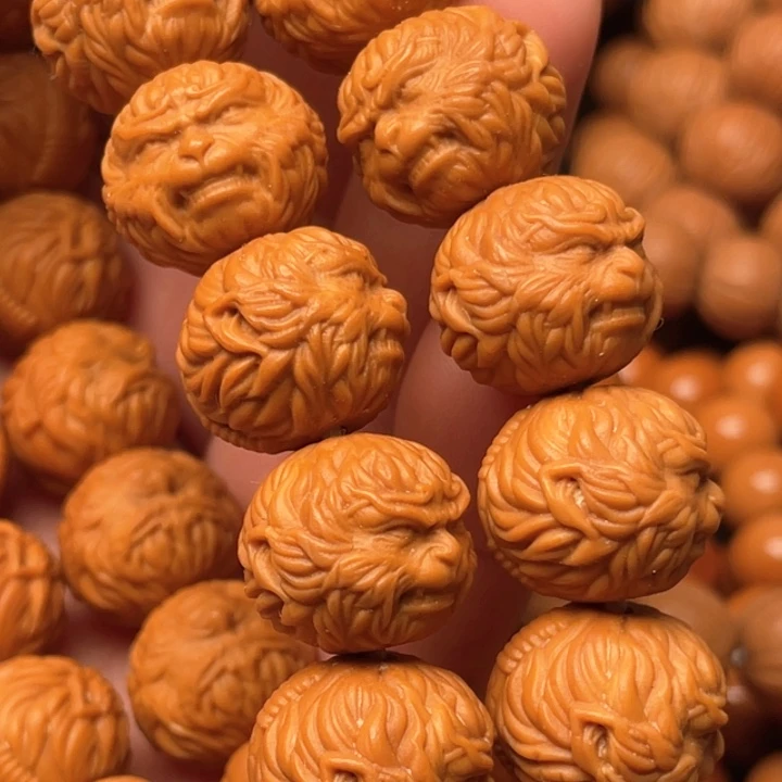 猴头核桃手串记****笑黑神