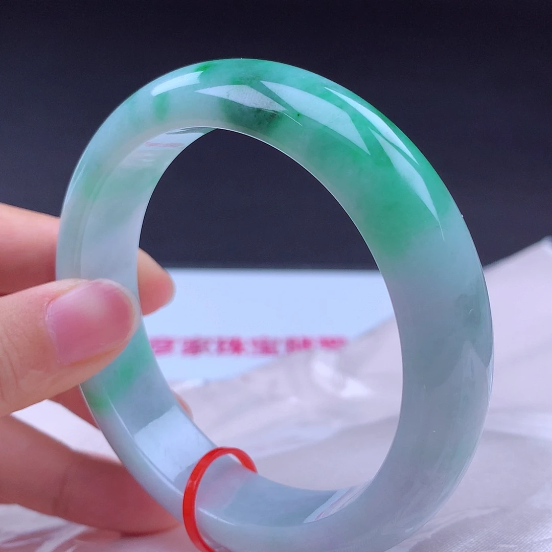 翡翠未镶嵌手镯手镯002008