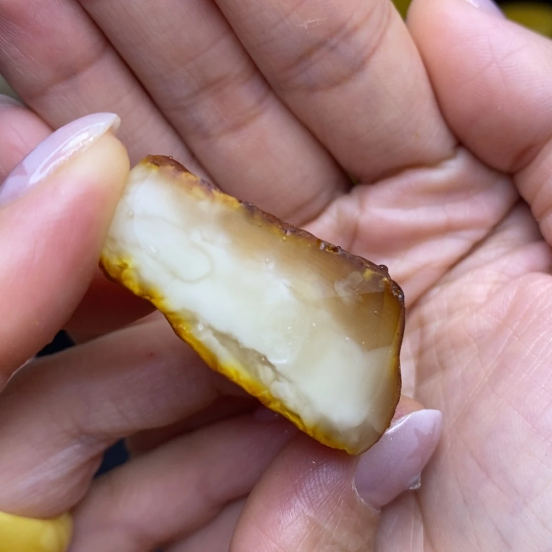 未镶嵌定制蜜蜡胖