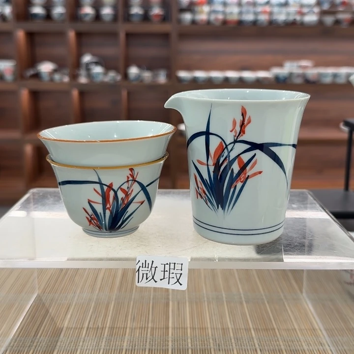 釉下手绘茶具微瑕