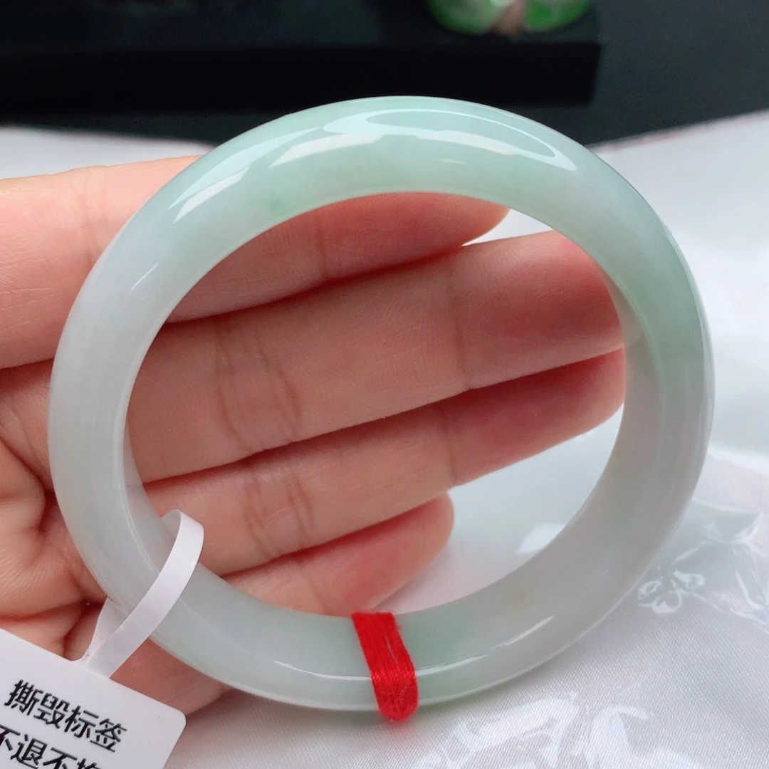 未镶嵌手镯翡翠翡翠手镯55.56