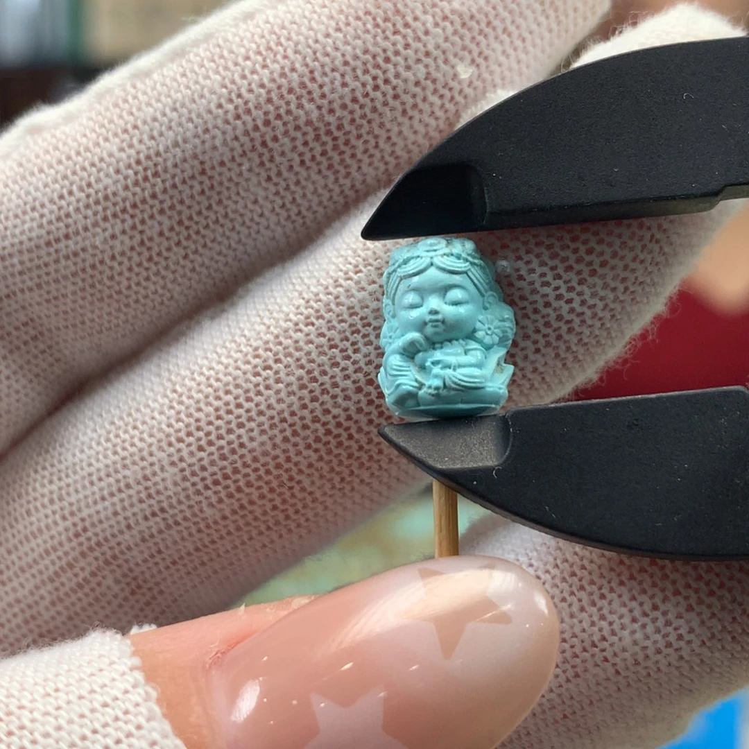 绿松石未镶嵌挂件