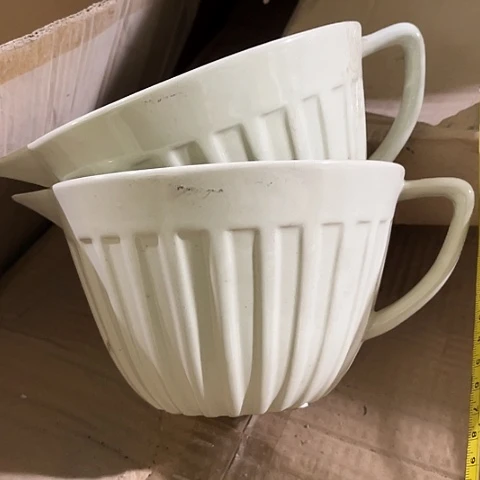 微瑕，不能明火，口径16高10，2个冰裂纹