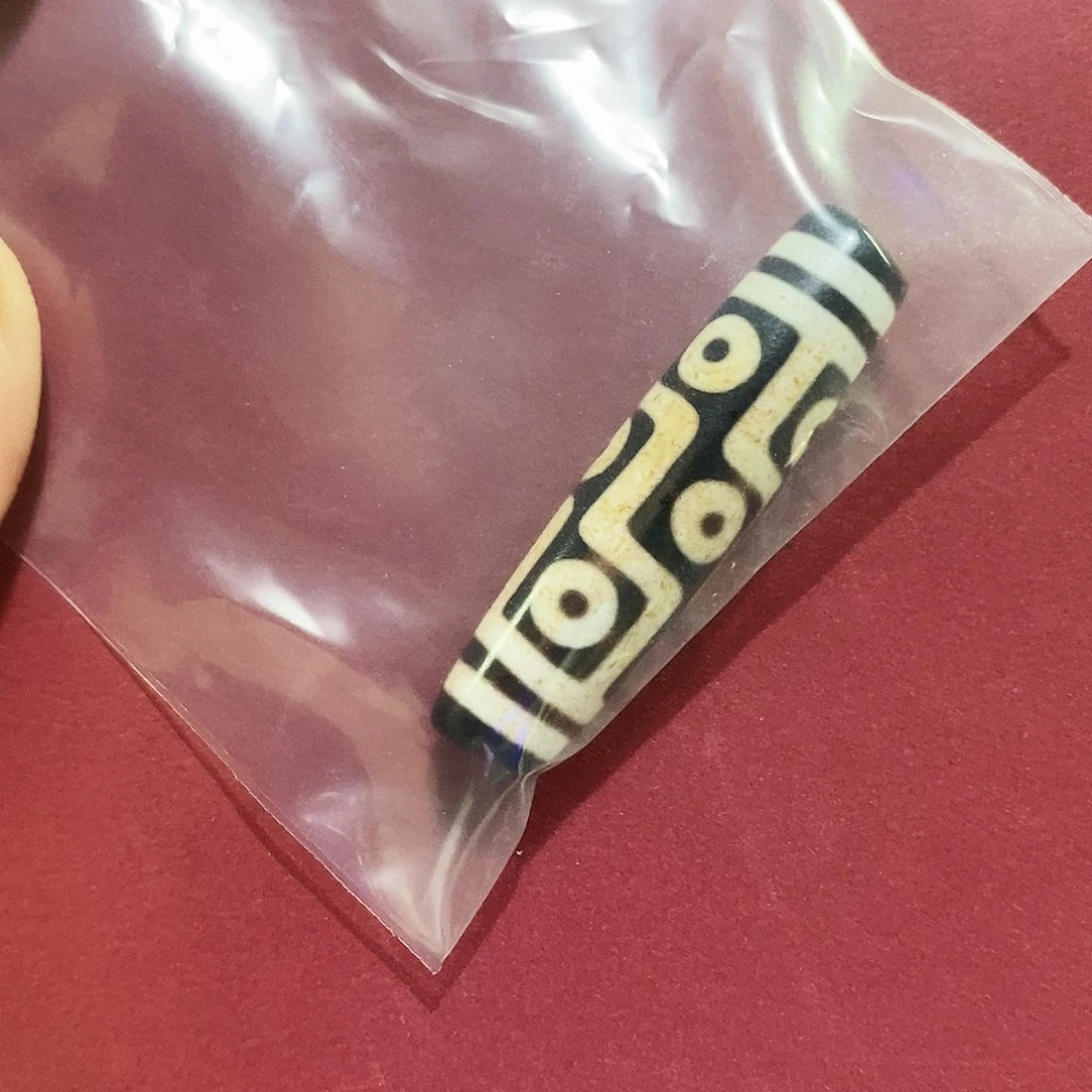 一***尘合金颈饰玛瑙/玉髓（覆膜）行运九眼