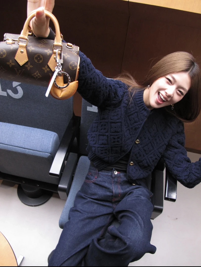 未使用 LouisVuitton/路易威登 yy1201 绵羊毛 25ss满印外套 M码
