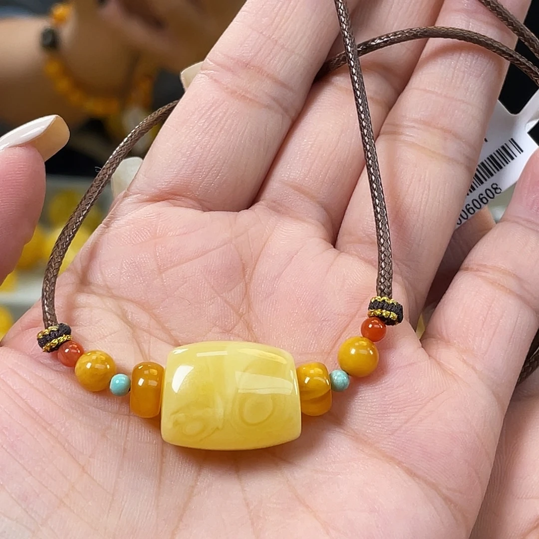 琥珀未镶嵌珠宝奇石h21