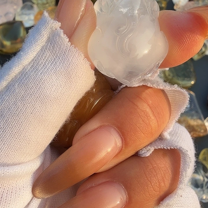 第***氲未镶嵌水晶车挂水晶