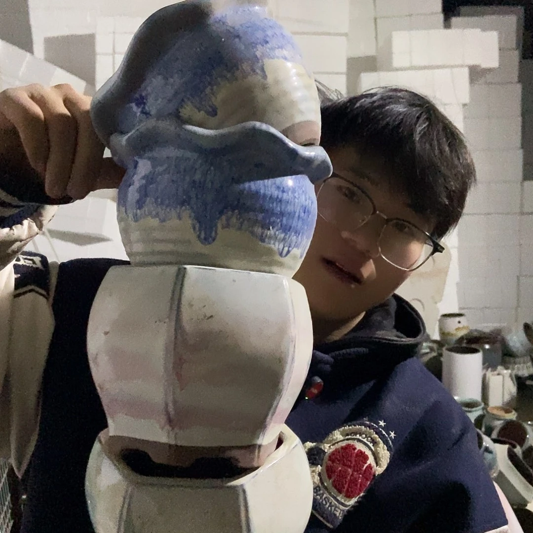 瑕疵12/12hhvjvvcjchfg