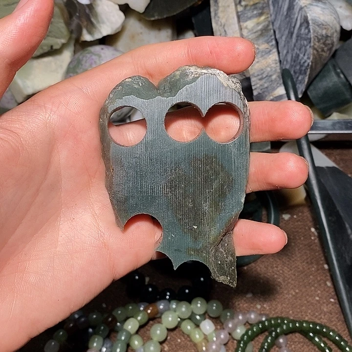 未镶嵌和田玉（青玉）珠宝半成品