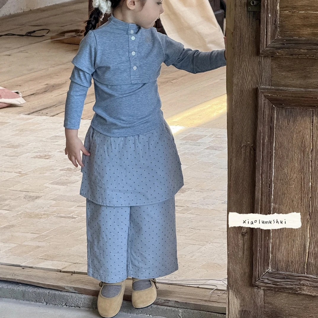 小鹿慕水 25秋 女童套装假两件上衣95609 蓝色圆点屁帘裤95610