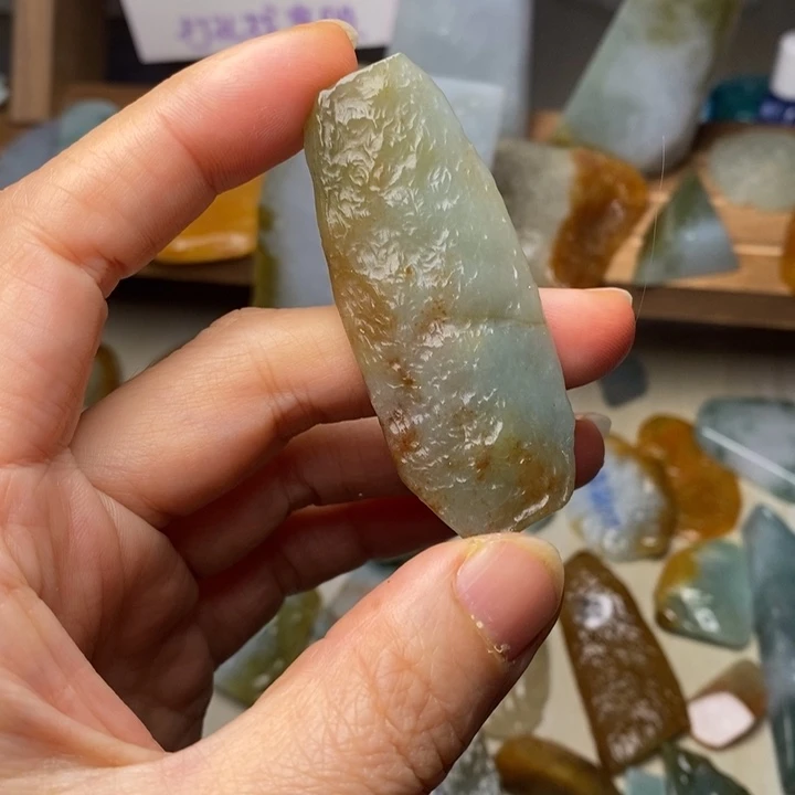 翡翠未镶嵌颈饰天然
