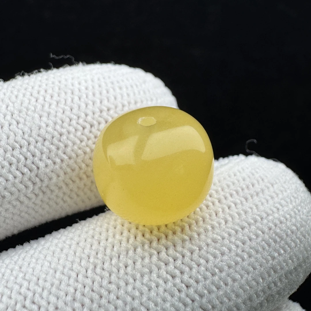 B3444天然蜜蜡 墩子13.1*10.9mm 保真原矿