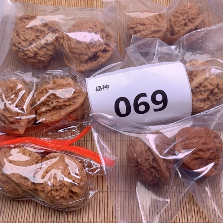 文玩核桃把件69号6对