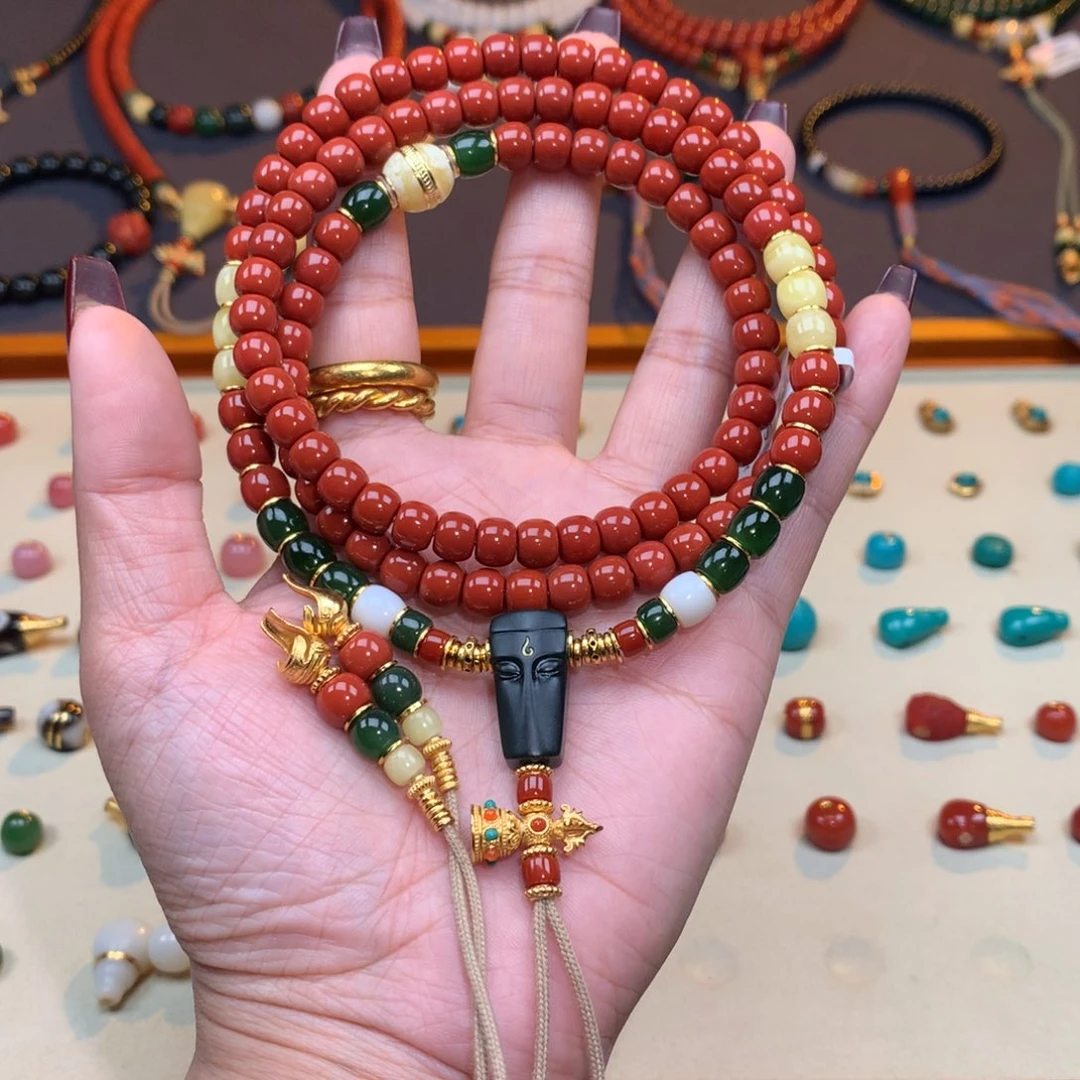 南红玛瑙未镶嵌颈饰