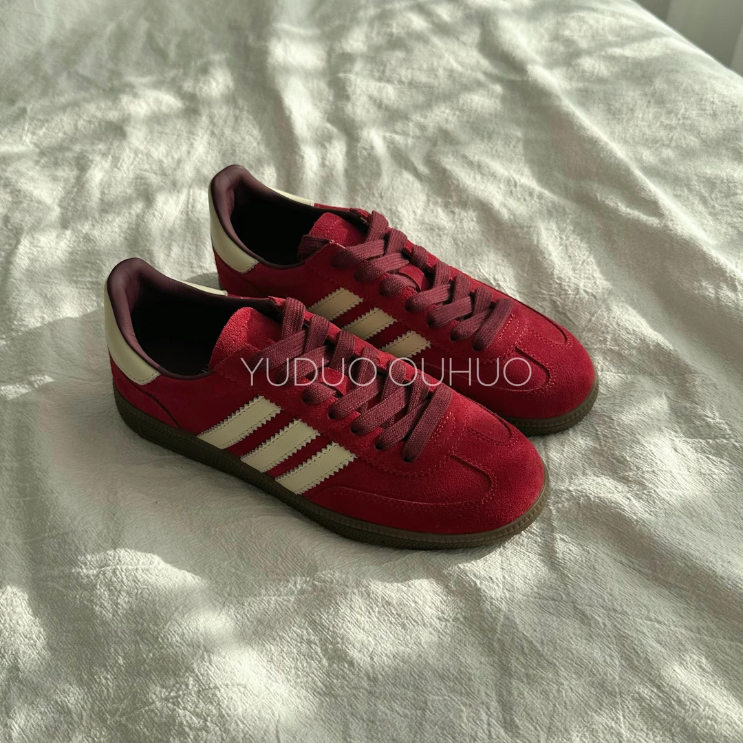 【欧货女鞋】新年款复古红真皮超软德训鞋 三道杠经典运动休闲板鞋