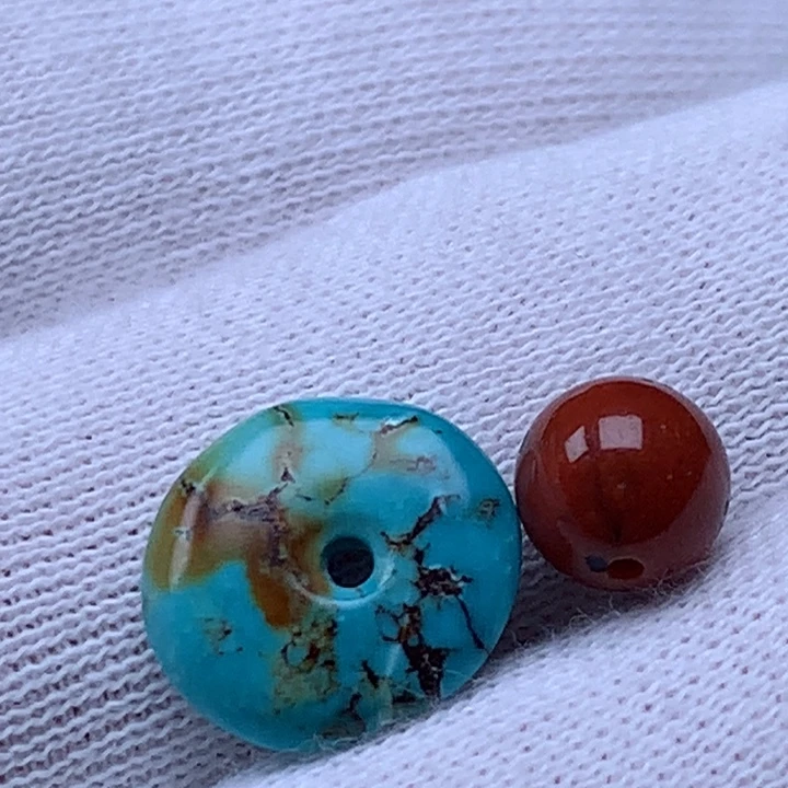 南红玛瑙未镶嵌珠宝奇石